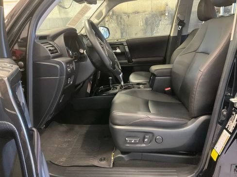 Used 2023 Toyota 4Runner TRD Off-Road Premium w/ Off Road Premium Plus Package AWD/4WD image 13