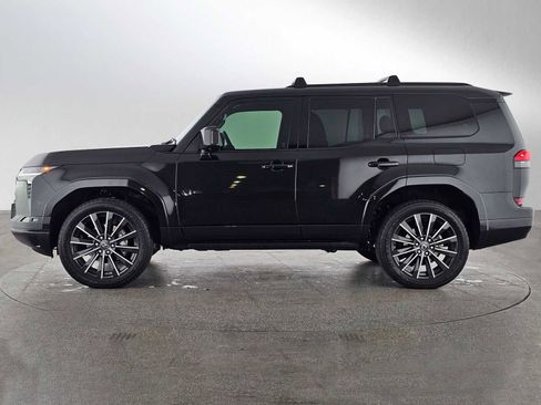 Used 2024 Lexus GX 550 image 2