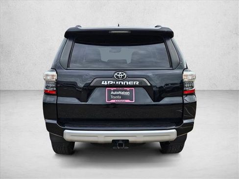 Used 2023 Toyota 4Runner TRD Off-Road Premium w/ Moonroof Package AWD/4WD image 7