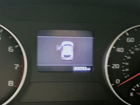 Used 2023 Kia Seltos S w/ Navigation Package image 17