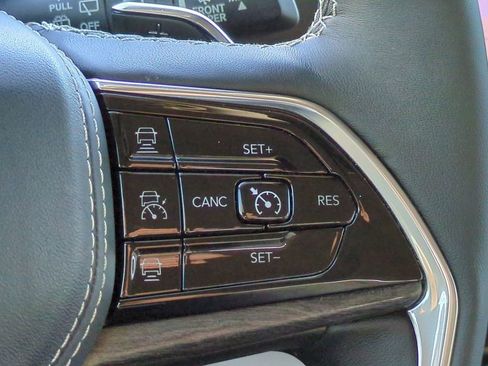 Used 2022 Jeep Grand Cherokee L Overland image 28