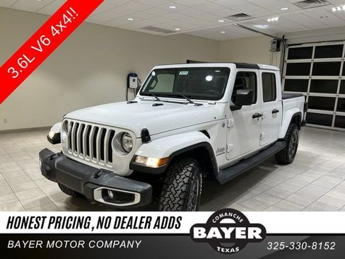Used 2022 Jeep Gladiator Overland w/ Popular Equipment Package AWD/4WD image 1