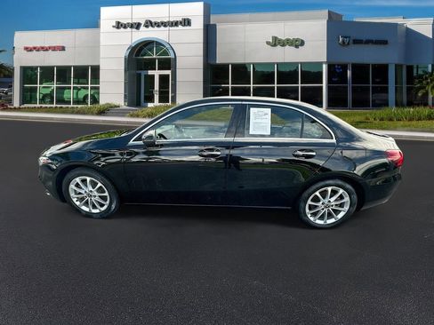 Used 2022 Mercedes-Benz A 220 4MATIC image 4