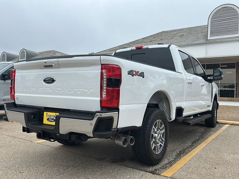 Used 2024 Ford F250 Lariat AWD/4WD image 11