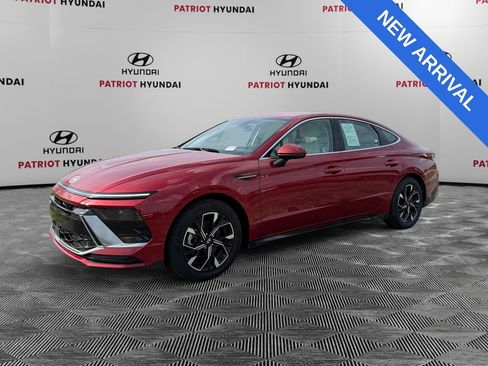 Certified 2025 Hyundai Sonata SEL FWD image 7