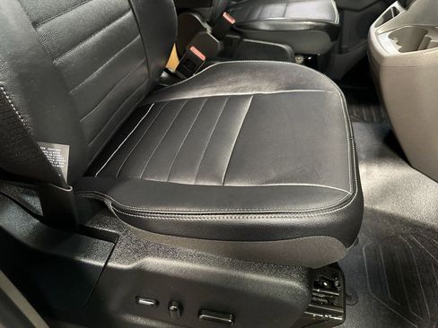 Used 2023 Ford Transit 350 DRW AWD image 82