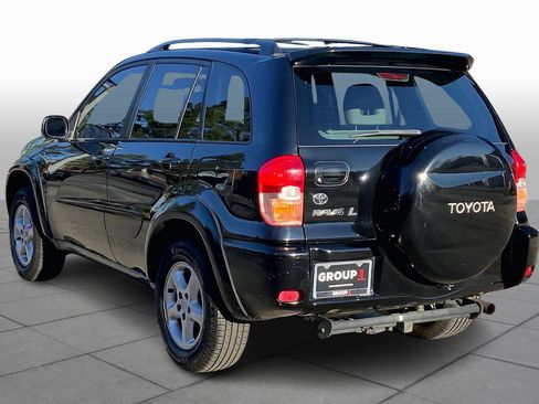 Used 2002 Toyota RAV4 4WD image 11