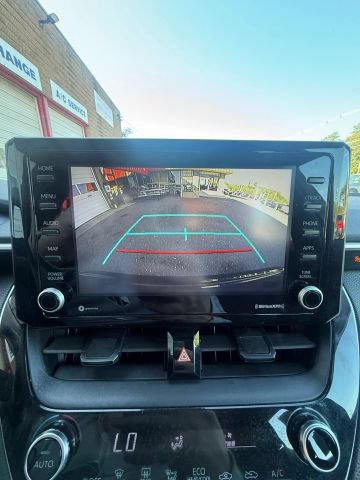 Used 2022 Toyota Corolla LE FWD image 22