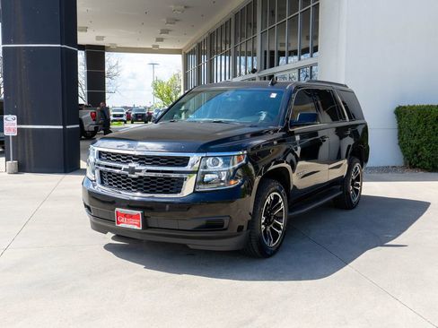 Used 2017 Chevrolet Tahoe LS w/ Max Trailering Package AWD/4WD image 3