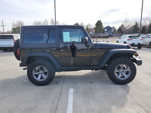 Used 2016 Jeep Wrangler Sport image 8