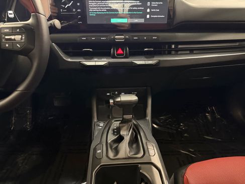 Used 2025 Kia K4 GT-Line w/ GT-Line Premium Package image 11