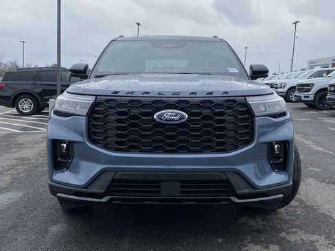 New 2026 Ford Explorer ST-Line w/ ST-Line Street Pack RWD image 8
