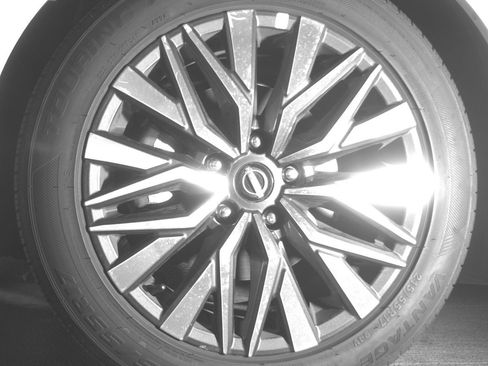 Used 2025 Nissan Altima 2.5 SV image 12