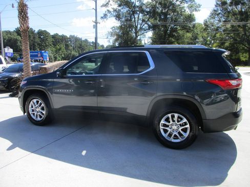 Used 2018 Chevrolet Traverse LT FWD image 8