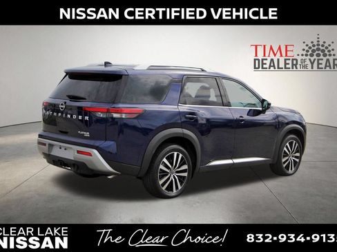 Certified 2025 Nissan Pathfinder Platinum AWD/4WD image 8