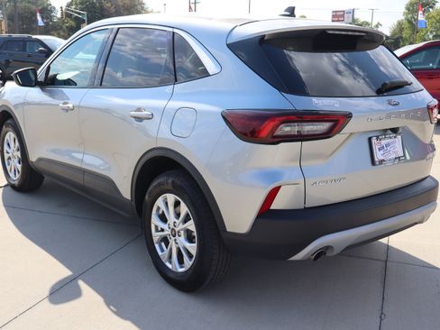 Used 2024 Ford Escape Active image 8