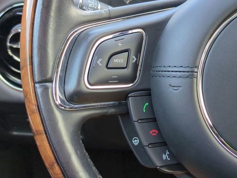 Used 2019 Jaguar XJ L Portfolio image 24