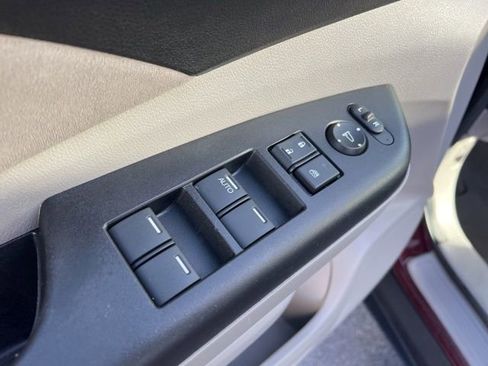 Used 2014 Honda CR-V EX image 26