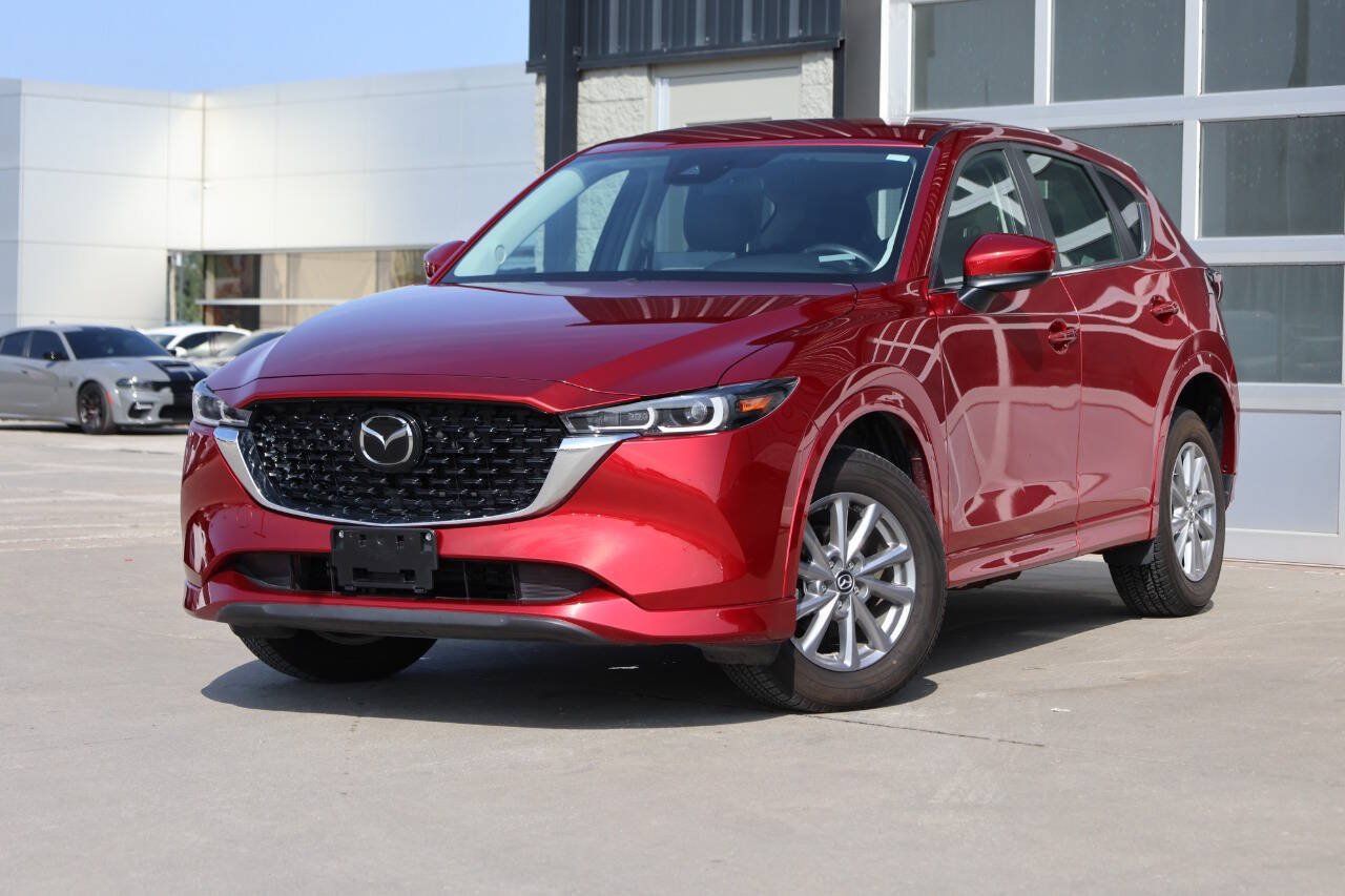 Used 2024 MAZDA CX-5 AWD 2.5 S w/ Select Package image 3