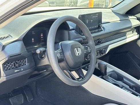 Used 2025 Honda Accord LX image 12
