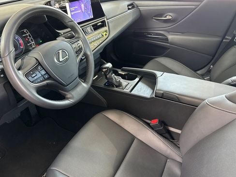 Certified 2024 Lexus ES 350 w/ Accessory Package (Z1) FWD image 11