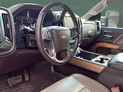 Used 2018 Chevrolet Silverado 2500 LTZ w/ Duramax Plus Package AWD/4WD image 18