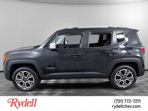 Used 2015 Jeep Renegade Limited image 2