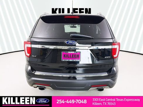 Used 2018 Ford Explorer XLT w/ Equipment Group 202A image 7