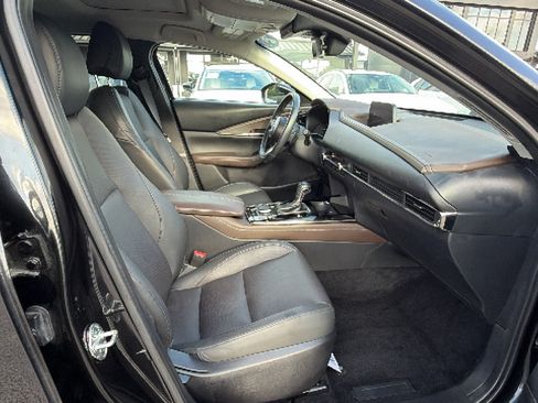 Certified 2024 MAZDA CX-30 AWD 2.5 S w/ Premium Package image 29