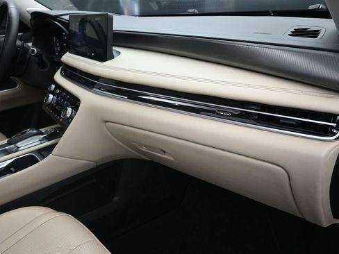 Certified 2022 INFINITI QX60 Luxe w/ Performance Audio Package FWD image 25