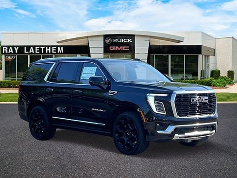 New 2026 GMC Yukon Denali w/ Denali Reserve Package AWD/4WD image 7
