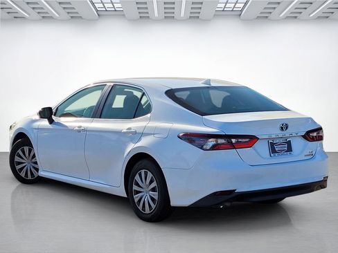Used 2022 Toyota Camry LE w/ Cold Weather Package FWD image 14