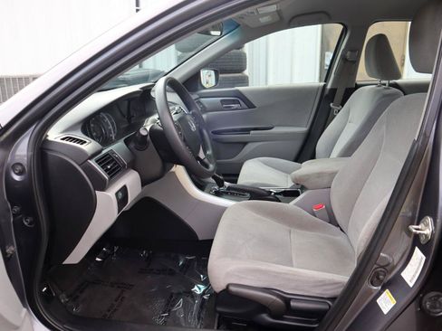 Used 2013 Honda Accord LX image 45