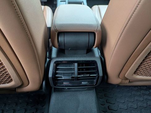 Used 2025 Audi Q3 2.0T Premium w/ Convenience Package image 34