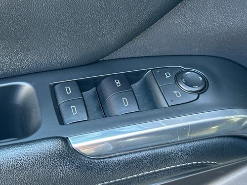 Certified 2024 Chevrolet Traverse LT image 12