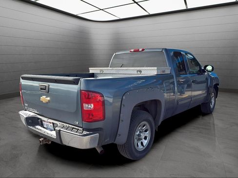 Used 2011 Chevrolet Silverado 1500 LS image 19
