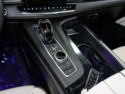 Used 2023 Cadillac Escalade ESV Sport w/ LPO, ONYX Package image 28