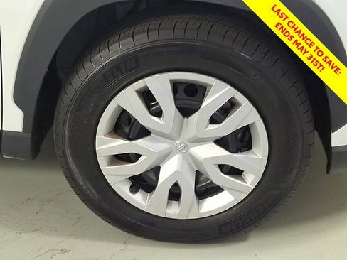 Certified 2026 Toyota Corolla Cross L FWD image 9