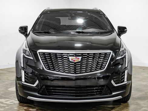 Used 2025 Cadillac XT5 Premium Luxury FWD image 6
