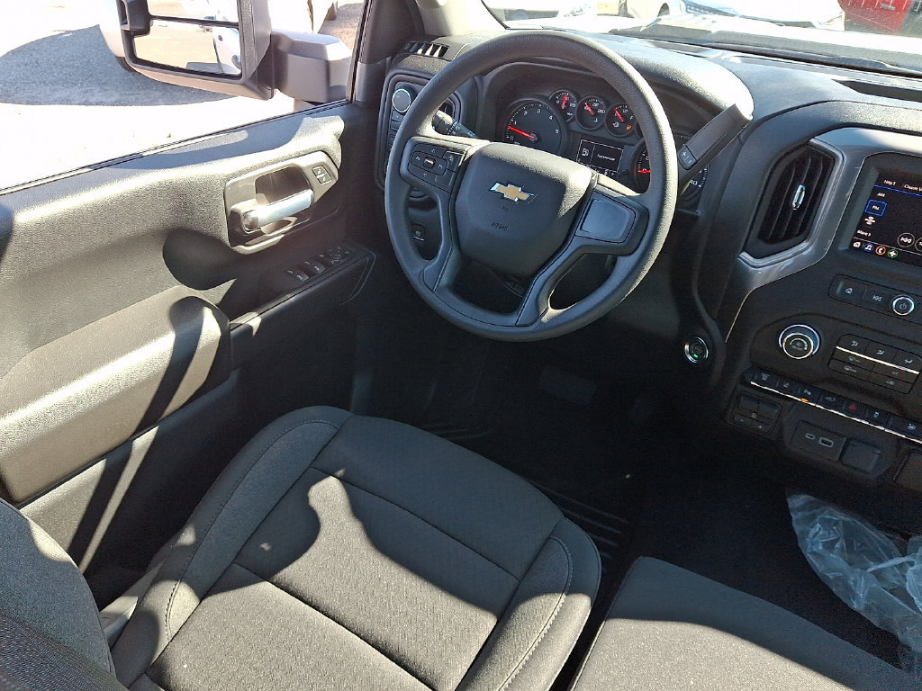 New 2026 Chevrolet Silverado 2500 Custom w/ Custom Value Package AWD/4WD image 10