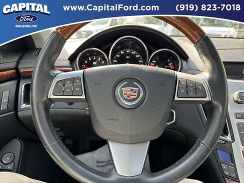 Used 2010 Cadillac CTS Premium image 32