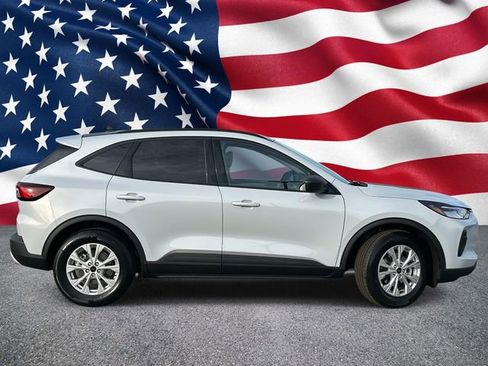 New 2026 Ford Escape Active image 5