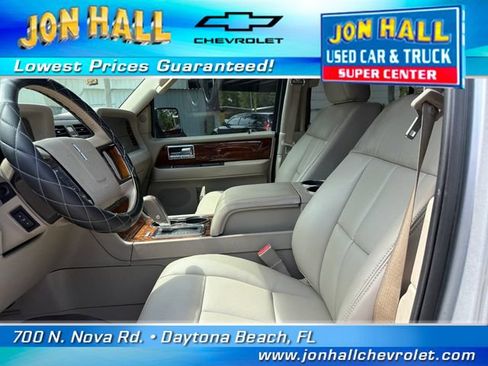 Used 2013 Lincoln Navigator 2WD w/ HD Trailer Tow Pkg image 18