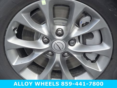 New 2026 Chrysler Pacifica Select image 7