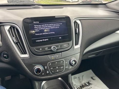 Used 2023 Chevrolet Malibu LT w/ Driver Confidence Package FWD image 8