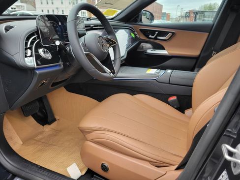 New 2026 Mercedes-Benz E 350 4MATIC Sedan image 18