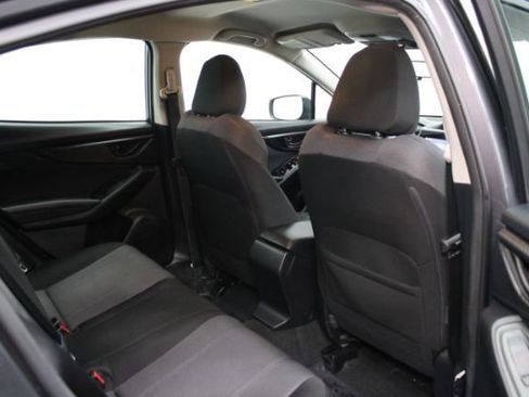 Used 2019 Subaru Impreza 2.0i image 21