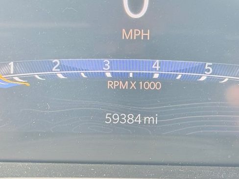 Used 2023 Jeep Grand Cherokee Laredo w/ Luxury Tech Group I AWD/4WD image 18