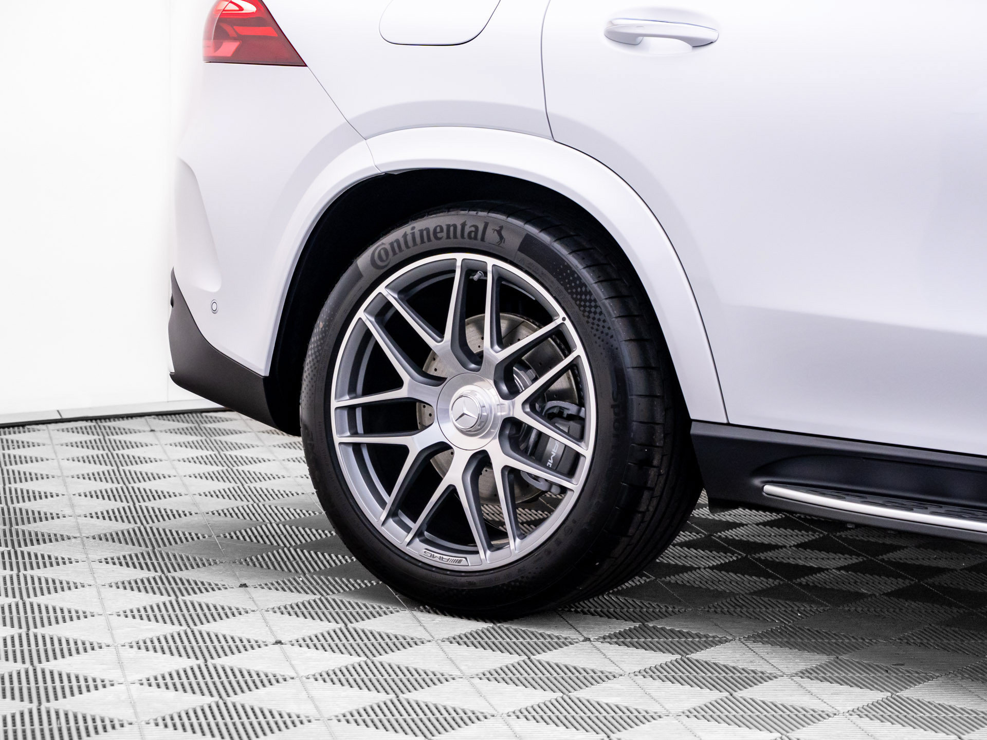New 2026 Mercedes-Benz GLE 53 AMG 4MATIC image 43