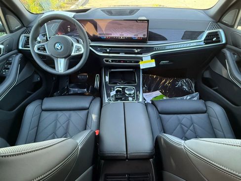 New 2026 BMW X5 xDrive50e w/ M Sport Package image 29